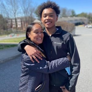 Meet your Posher, Nakia